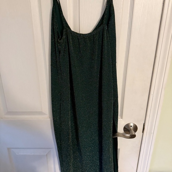 Emerald & Silver Sparkly stretch mini dress with thigh high slit (FashionKilla) - Picture 2 of 6